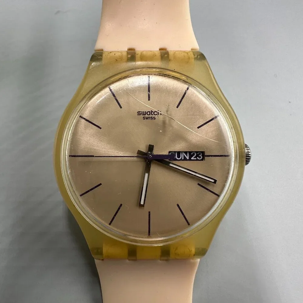 Swatch Rose Rebel Watch Unisex Date Window Round 40MM SUOT700 New Battery